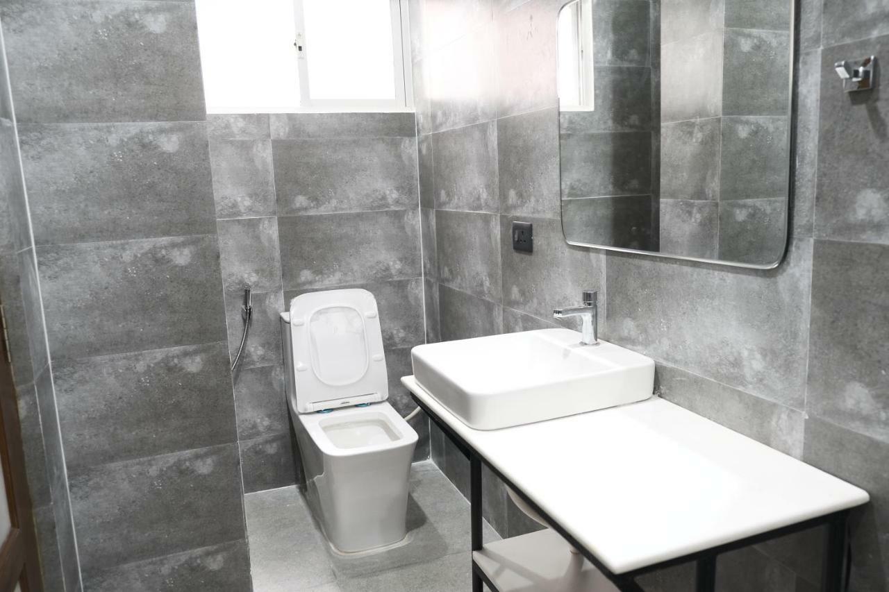 Ferienwohnung Magen Imphal Exterior foto